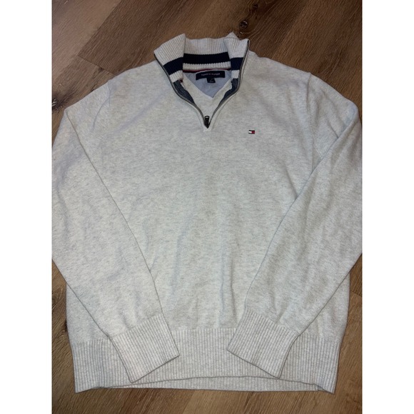 Tommy Hilfiger Women's 1/4 Zip Pullover Sweater, Striped Collar, Classic Medium - Picture 1 of 3